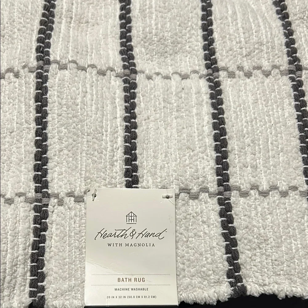 Hearth & Hand bath rug